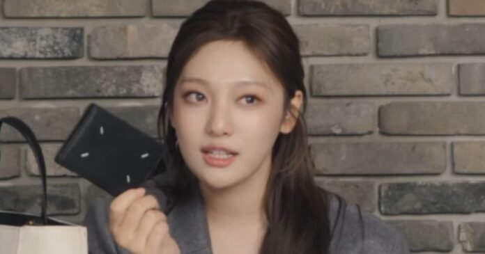 MixCollage-30-Nov-2024-05-25-AM-6667.jpg What Is ‘Ningning Is the Maknae’ Trend About? aespa Meme Explained