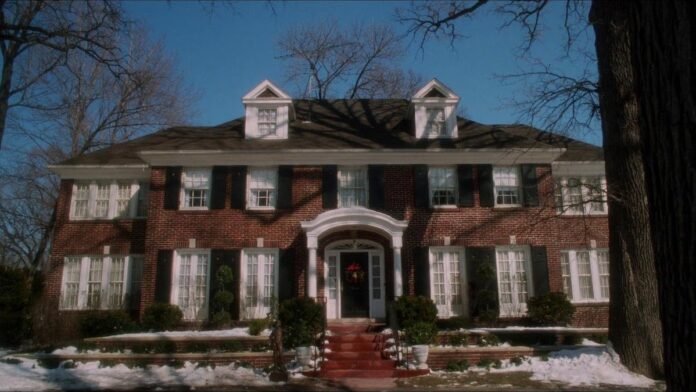 Home Alone Director Reveals How McCallisters Were Able to Afford Their House