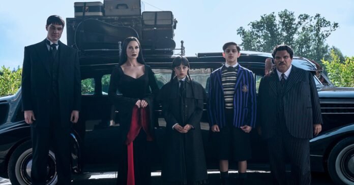 Wednesday Season 2 Cast Adds Edward Scissorhands Star to Netflix Show