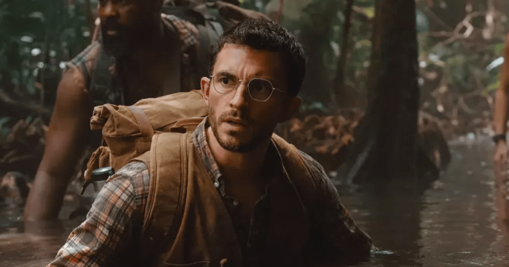 Jonathan Bailey’s ‘Bulge’ Is Impressing the Internet