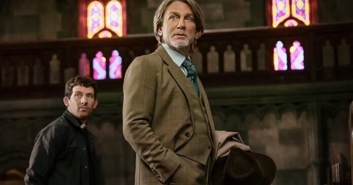 Knives Out 3: Rian Johnson Reveals Key Plot Detail About Daniel Craig Sequel Movie