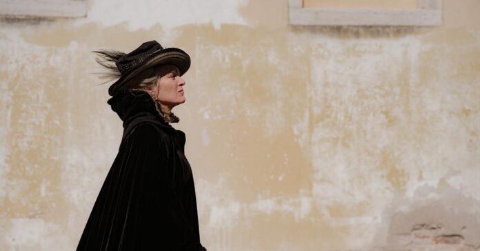 1458977_102838duse__actress_valeria_bruni_tedeschi__credits_erika_kuenka__744261.jpg ‘Duse’ review: Italian auteur Pietro Marcello’s ambitious biopic of actress Eleonora Duse