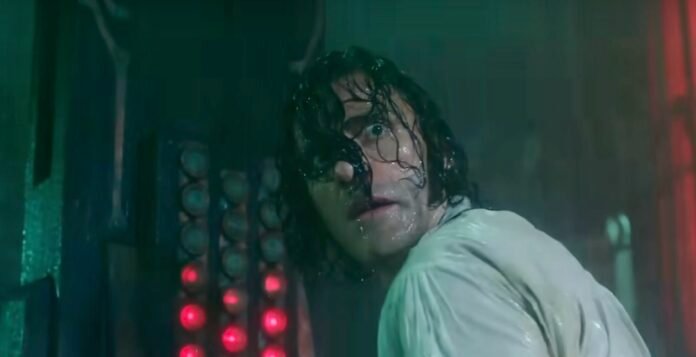 Guillermo del Toro’s Frankenstein Is the Best, Most “Aliiiiive!” Adaptation Yet: Review